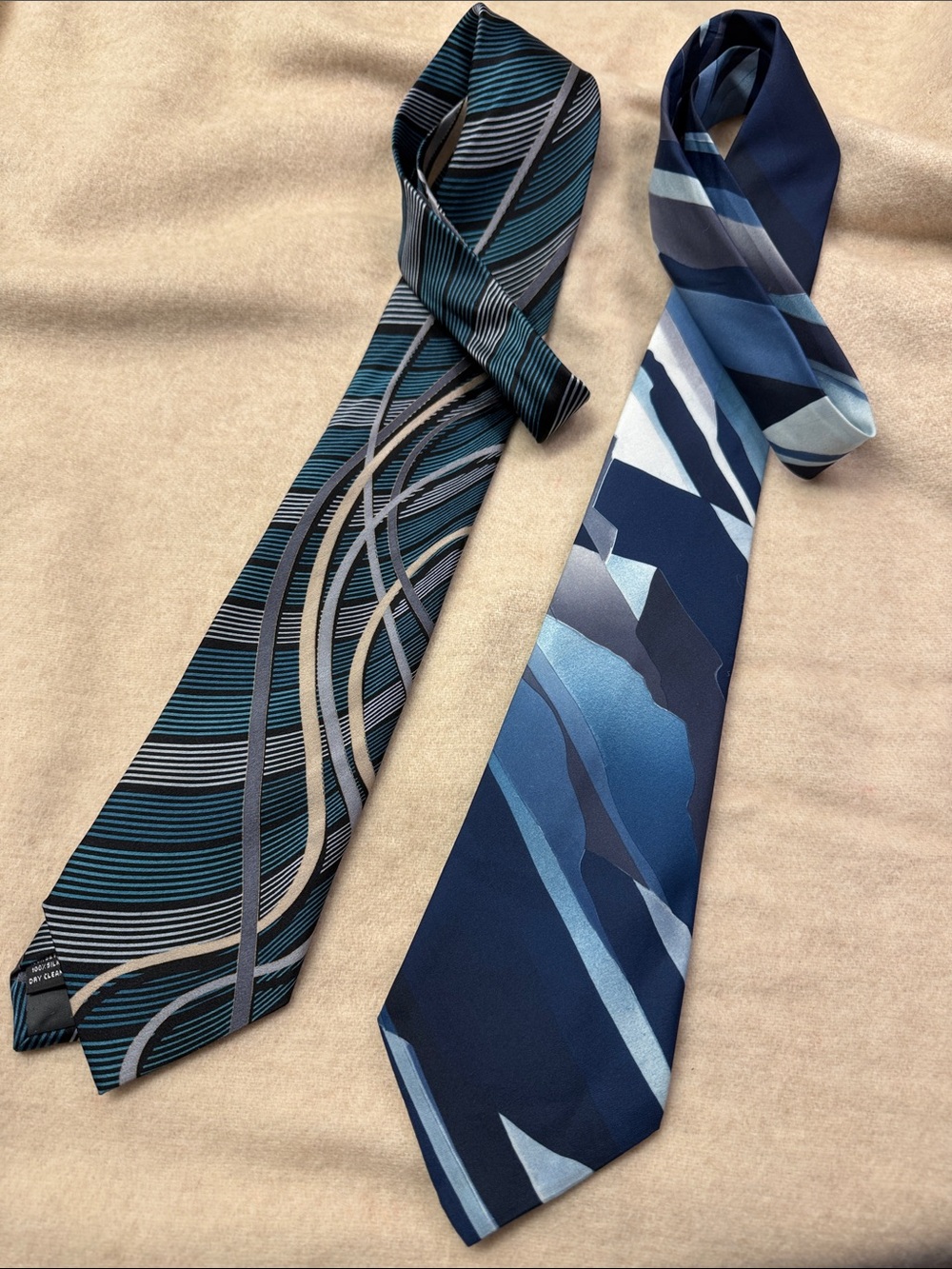 Men's Stylish Blue Patterned Neckties - Set of Two
